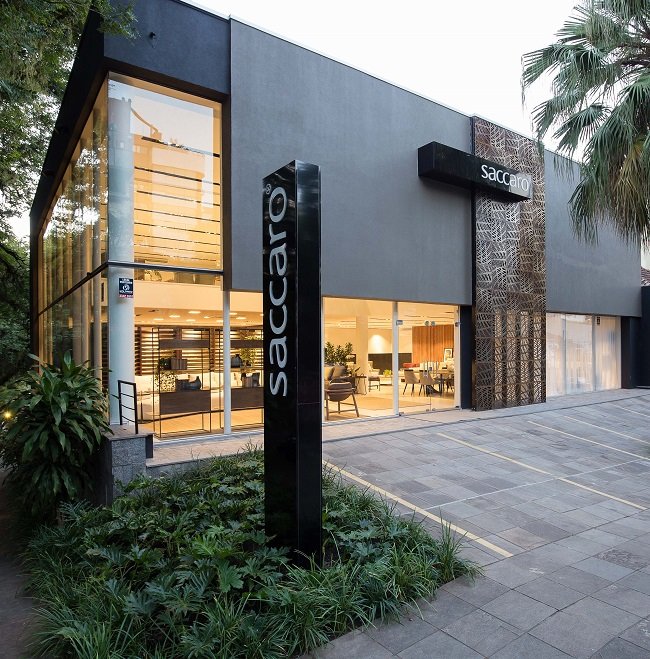 Fachada da loja Saccaro em Porto Alegre